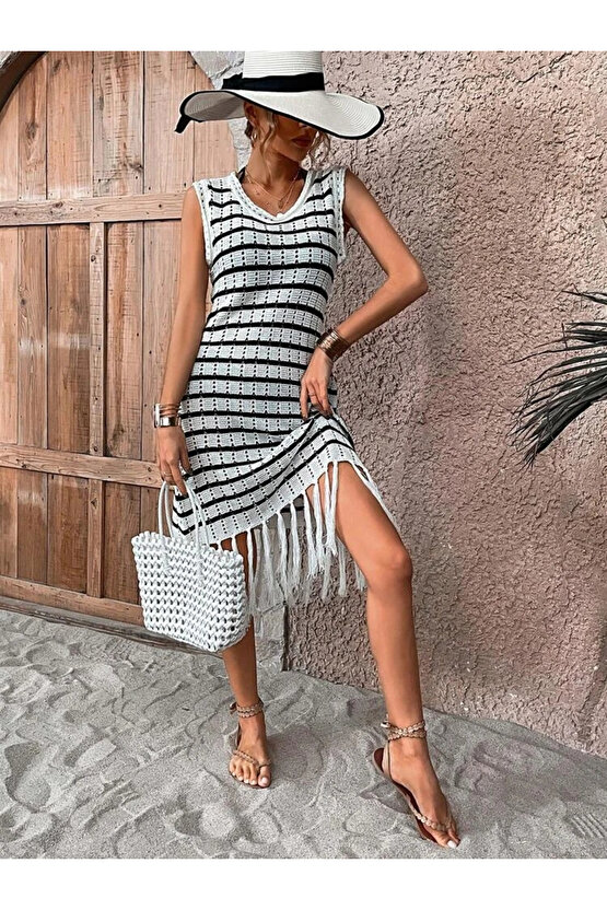 Gökyüzü Moda Kadın Kolsuz V Yaka Eteği Püsküllü çizgi Desen Triko Elbise