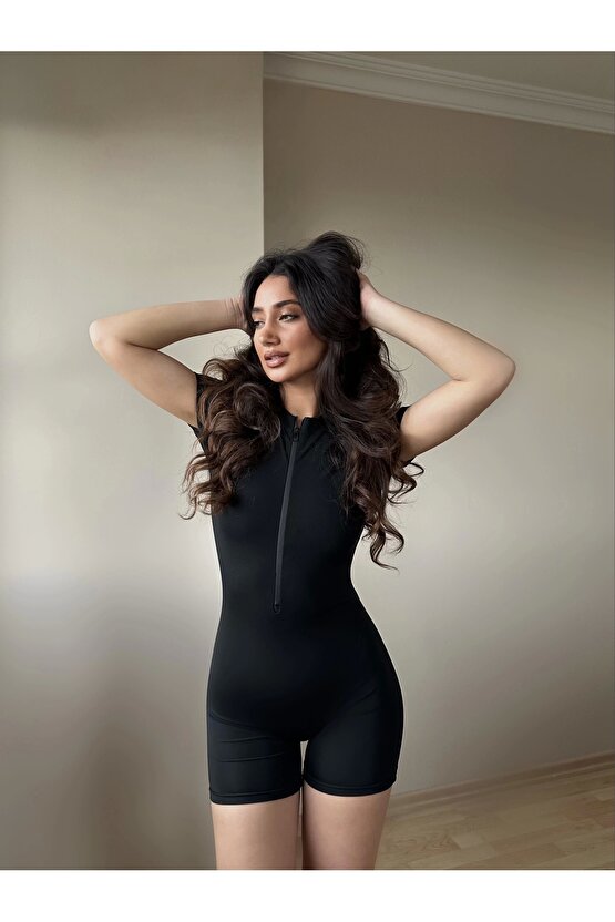 Siyah Fermuarlı Şort Tulum