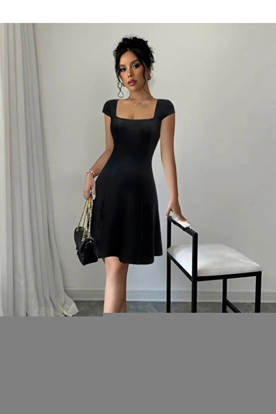 Gökyüzü Moda Erkek şerit Detaylı Kısa Kollu T-shirt