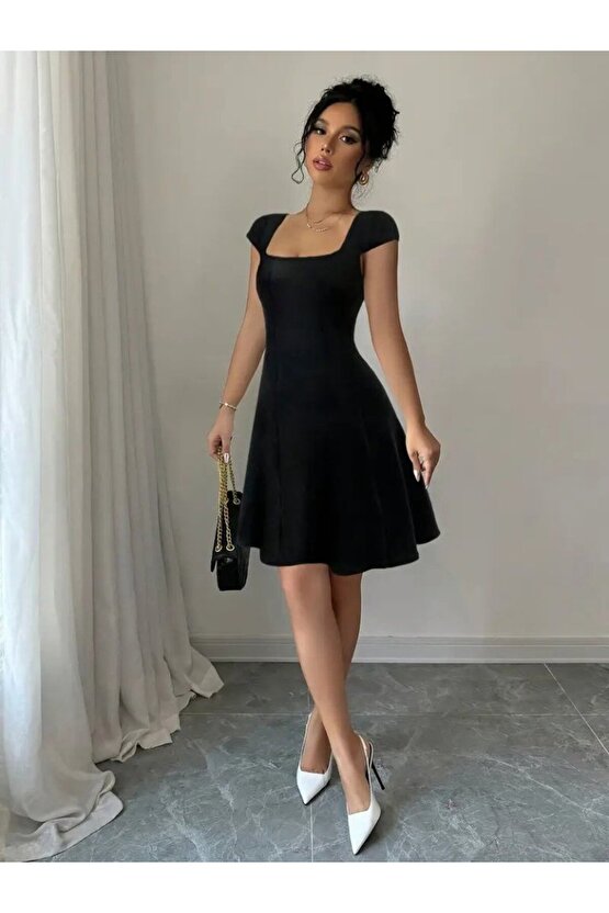 Gökyüzü Moda Kadın Kısa Kollu Geometrik Yakalı Janjan Krep Elbise