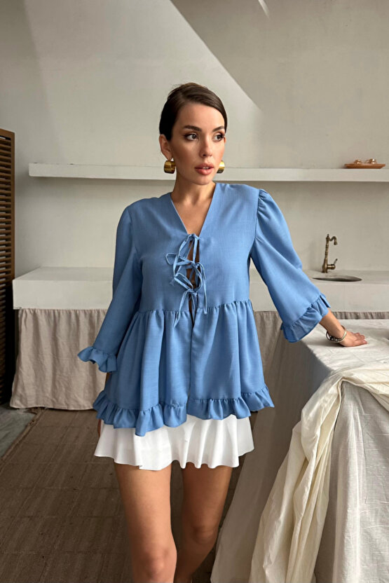 Gökyüzü Moda KETEN BLUZ ÖNDEN BAĞLAMALI FIRFIR DETAYLI - Mavi