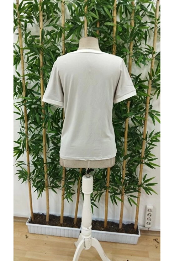 Kadın Kısa Kollu V Yakalı Viskon Bluz