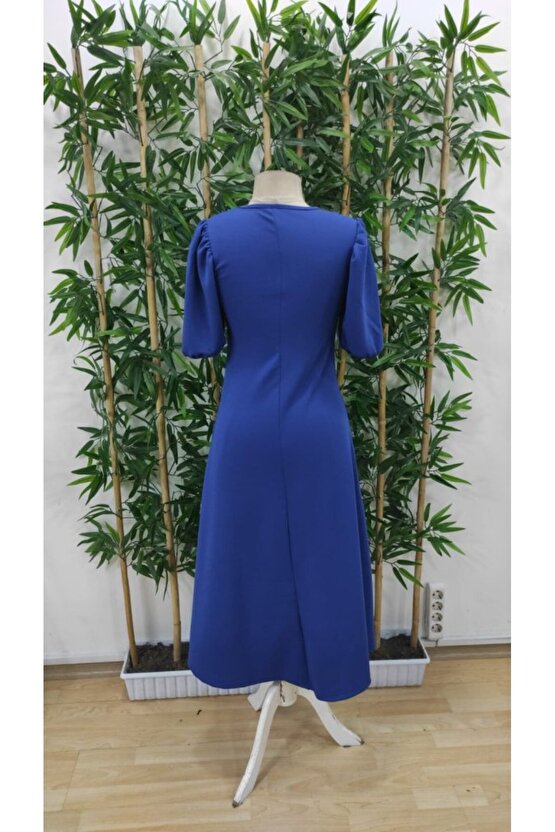 Gökyüzü Moda Kadın Kısa Balon Kollu Bisiklet Yaka Geniş Kesim Janjan Krep Elbise