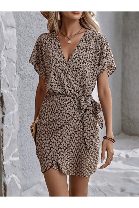Gökyüzü Moda Kadın Kısa Yarasa Kollu önden Kruvaze Yaka Detaylı önden Bağlamalı Desenli Süprem Elbis