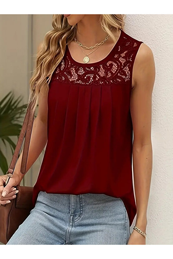 Gökyüzü Kadın Askılı Yuvarlak Yaka Dantel Detaylı Viskon Bluz