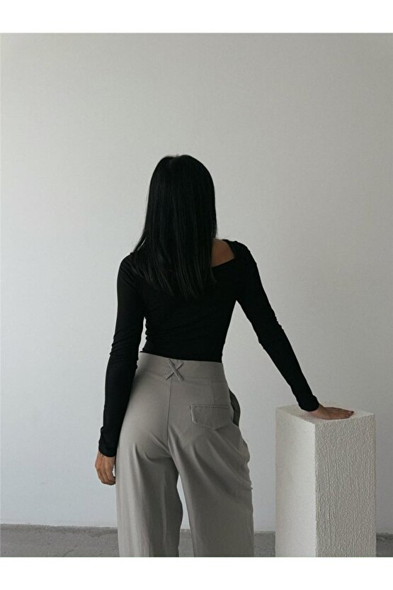 SANDY BODYSUİT ÖNDEN BAĞLAMA DETAYLI - Siyah