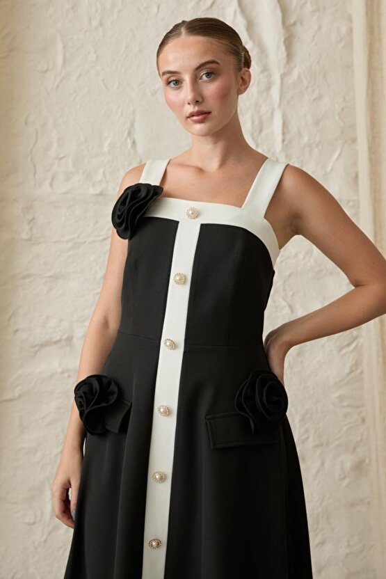 Gökyüzü Moda Siyah Güllü Askılı Elbise