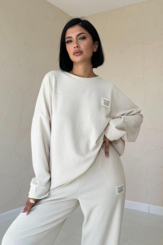 Gökyüzü Moda Bej Klasik Fitilli Kazak Ve Pantolon Takım