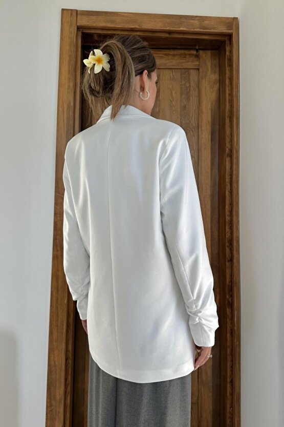 Gökyüzü Moda Ekru Kol Ucu Büzgülü Atlas Ceket