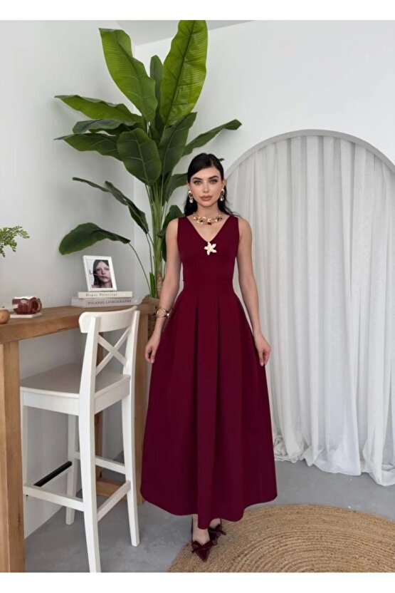 ate Yıldız Detaylı Elbise