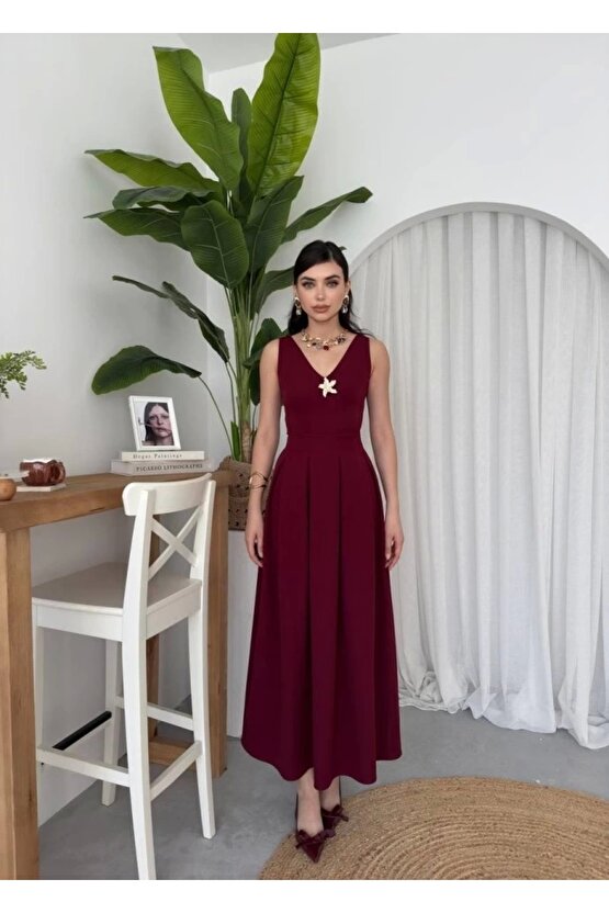 ate Yıldız Detaylı Elbise