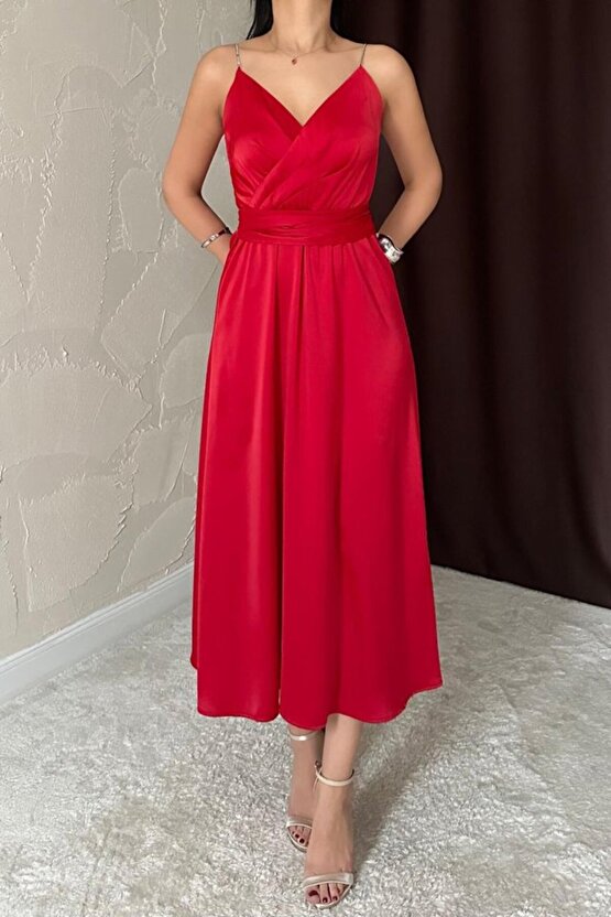 Gökyüzü Moda Kırmızı Taş Askılı Prenses Elbise