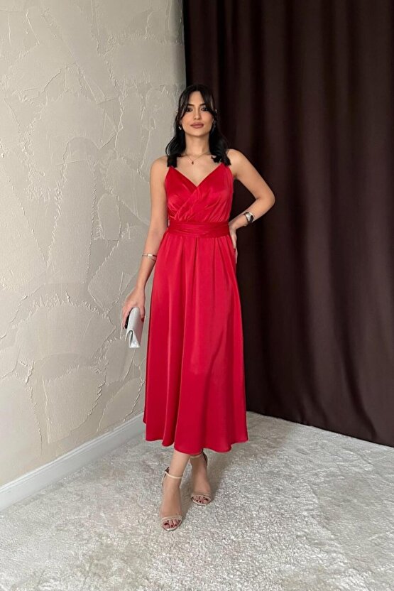 Gökyüzü Moda Kırmızı Taş Askılı Prenses Elbise