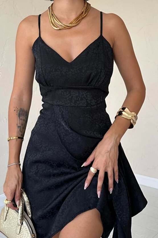 iyah Jakarlı Asimetrik Elbise