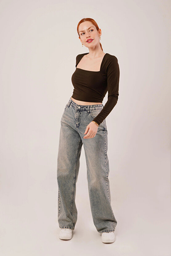 Kare Yaka Basic Kahverengi Bluz