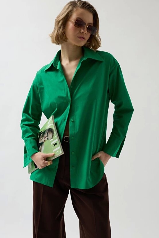 ırt Dekolteli Bağcıklı Gömlek