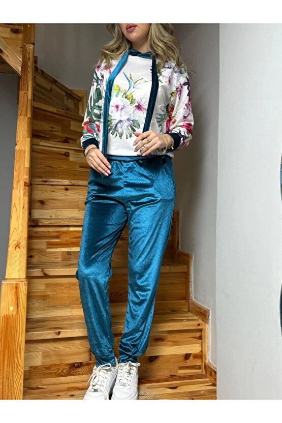 MDB Kadın Kadife Kumaş Uzun Kollu Kapüşon Detay çiçek Baskılı Sweat Ve Pantolon Ikili Takım
