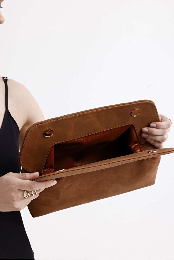 Heybes Kadın Taba Deri Detaylı Süet Clutch El Çantası