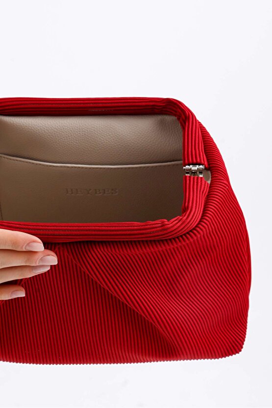 Heybes Kadın Kırmızı Piliseli Clutch El Çantası