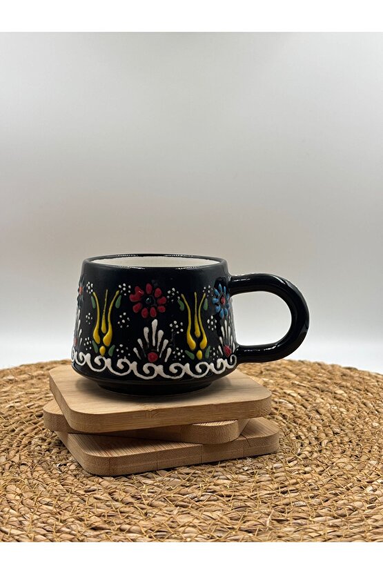 2 Adet Kabartma Desenli El Yapımı Seramik Kupa