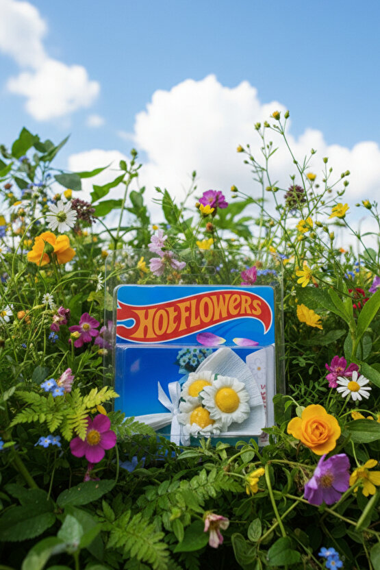 Hot Flowers Kır Çiçeği Temalı Minik Buket