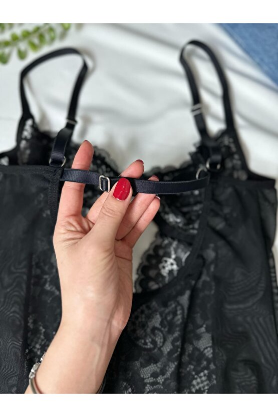 Siyah Dantelli Balenli Balkonet Bodysuit