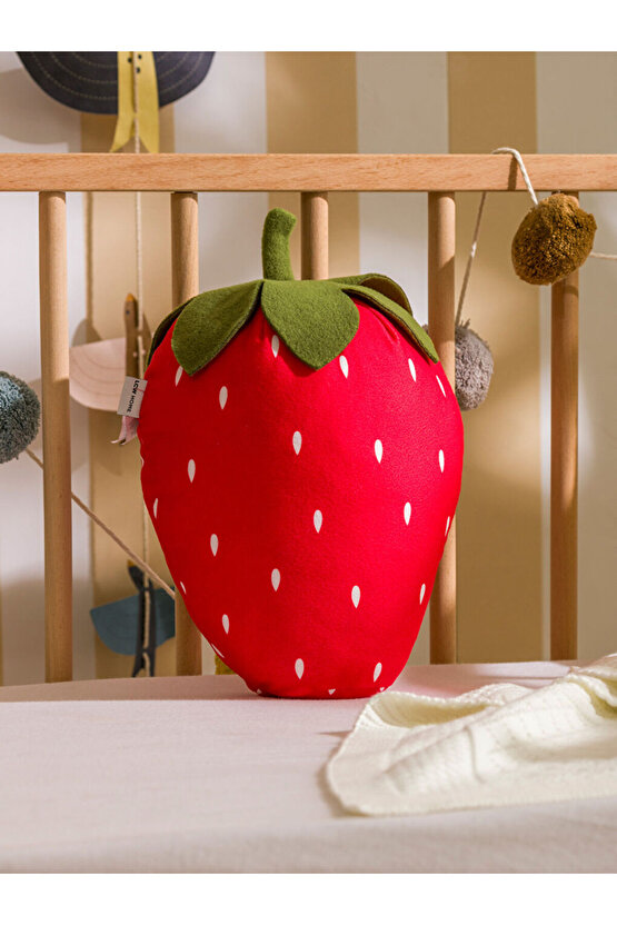 Kirmizi Çilek Figürlü Bebek Kırlent 32 cm
