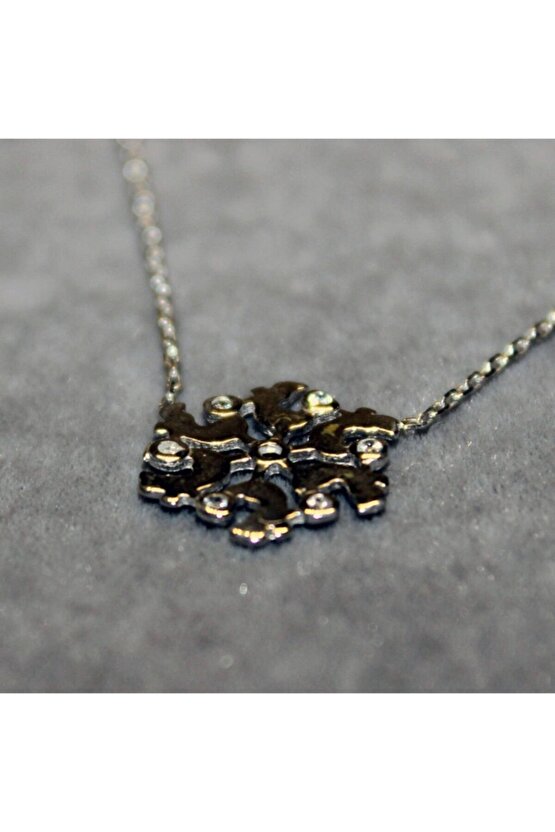 Ince Kar Tanesi Kolye