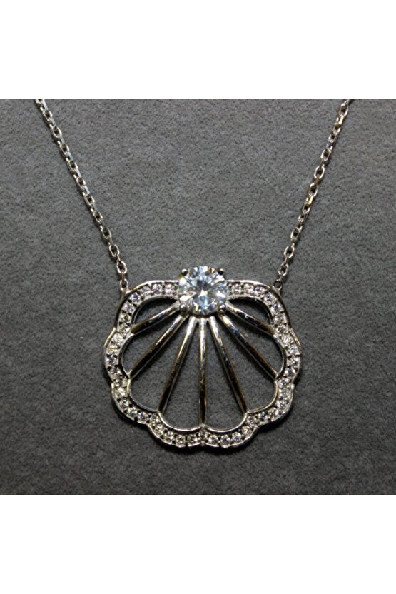 Taşlı Deniz Kabuğu Kolye