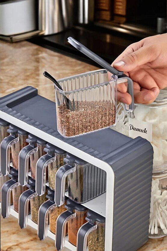 12li Standlı Kendinden Yapışkanlı Kapaklı Kaşıklı Baharatlık Takımı Ve 4lü Şeffaf Kapaklı Banyo Seti