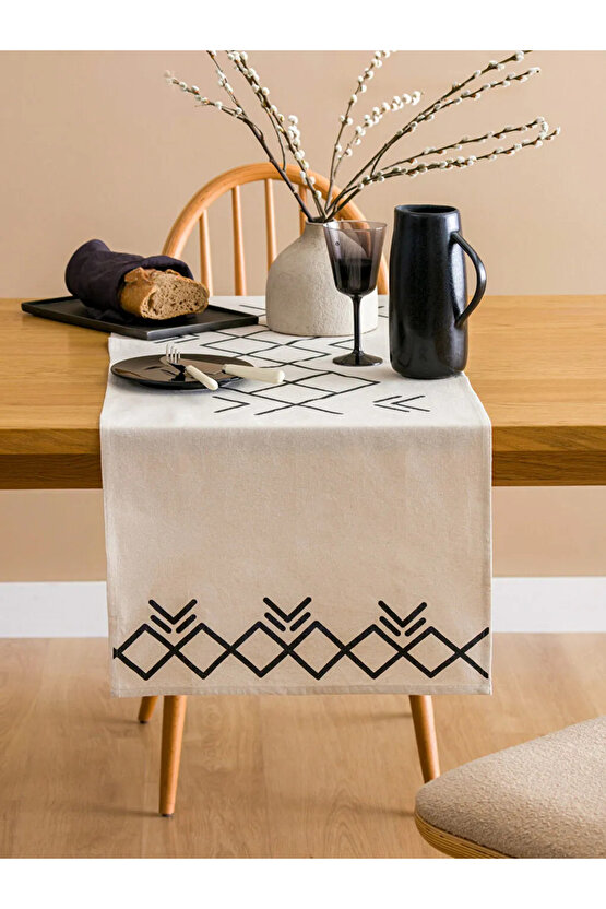 LCW HOME Siyah Çizgi Desenli Runner 45x150 Cm