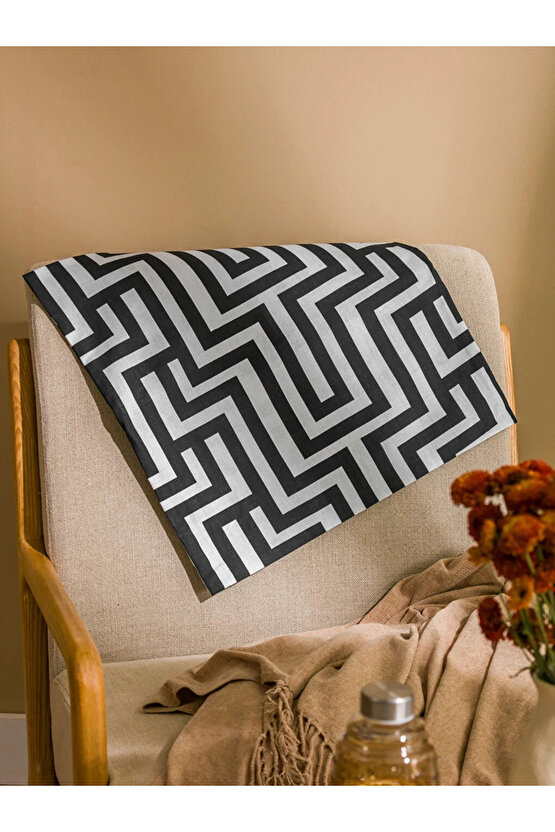 Siyah Çizgili Kırlent Kılıfı 45x45 Cm