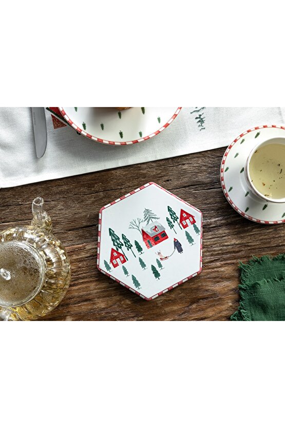 Winter Landscape Seramik Nihale 16 Cm Kırmızı