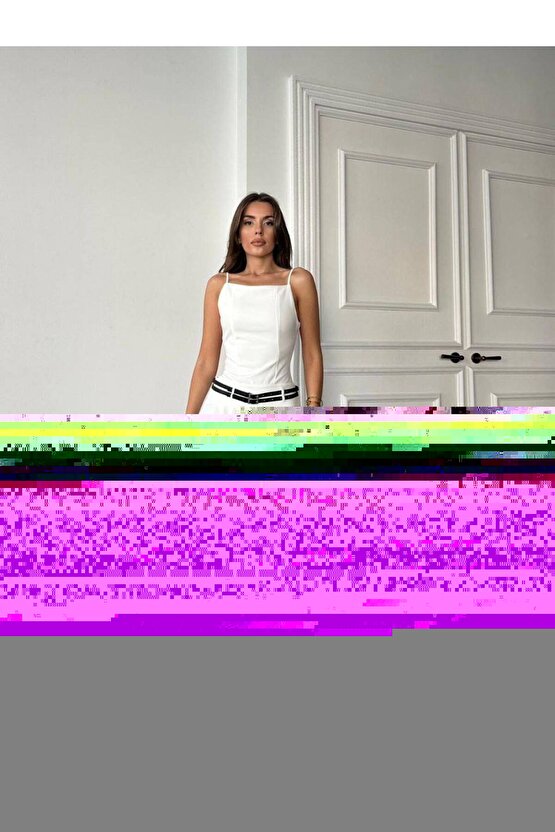 Sırt Dekolteli Kemerli Pileli Etek Likralı Mini Elbise