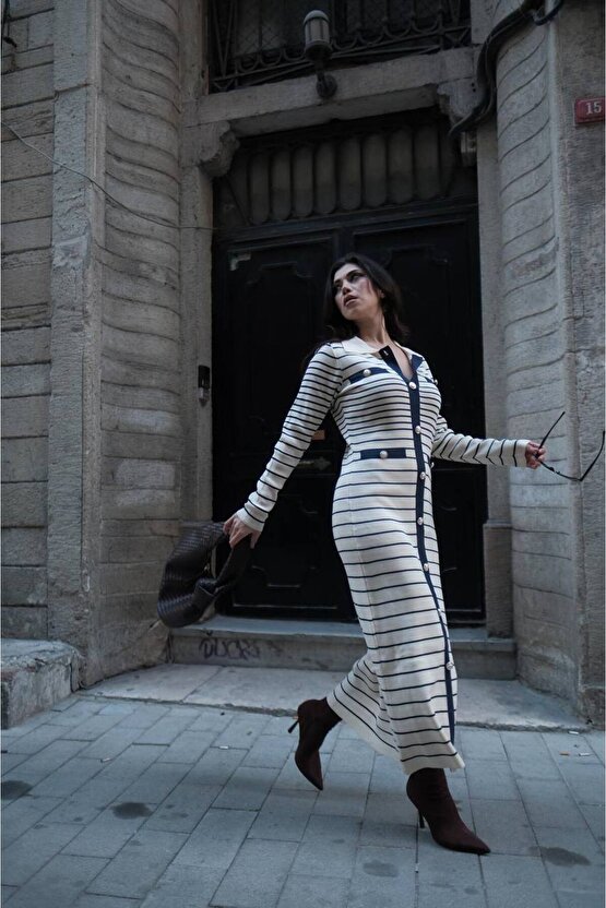 Kadın Çizgi Desen Maxi Triko Elbise