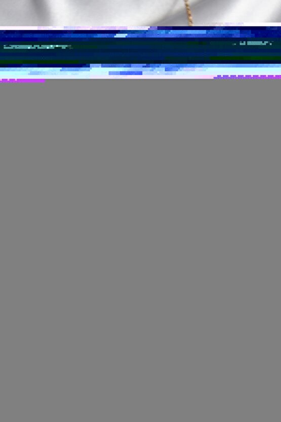 316L Çelik Gold Renk Zirkon Taşlı Kanatlı Kalp Model Kadın Kolye