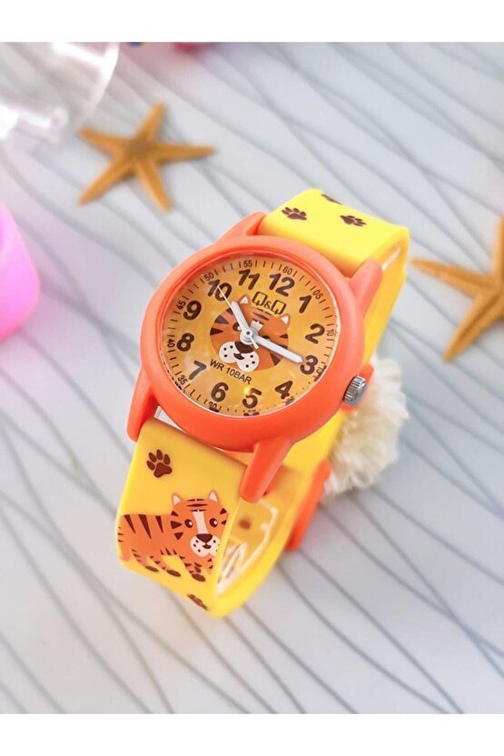 V22A-016VY Q&Q Silikon Kordonlu 10 Atm Su Geçirmez Unisex Çocuk Kol Saati