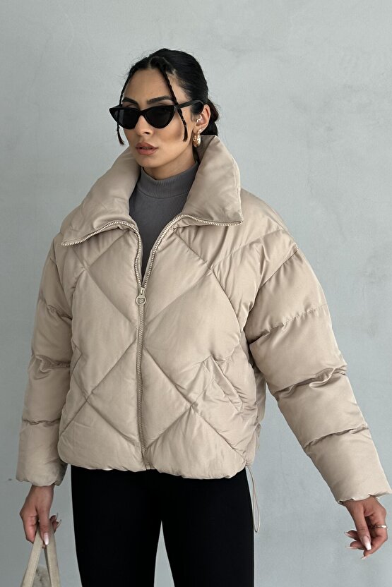 Kadın Bej Oversize Şişme Mont - Baklava Desenli