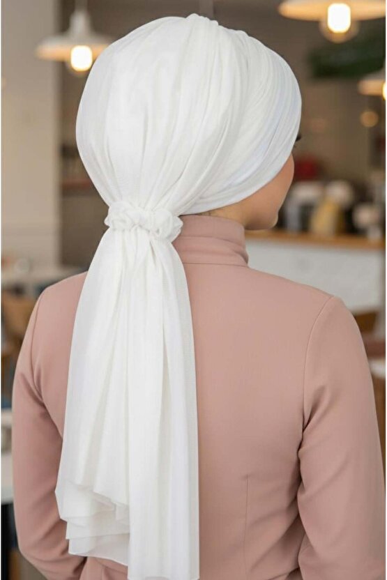 Kırık Beyaz Tokalı Abiye Bone Şal