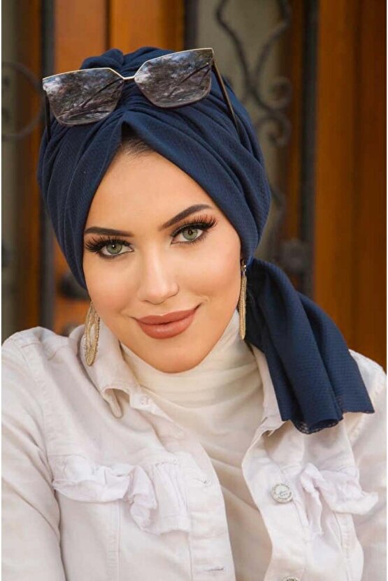 Koyu Lacivert Tokalı Bone