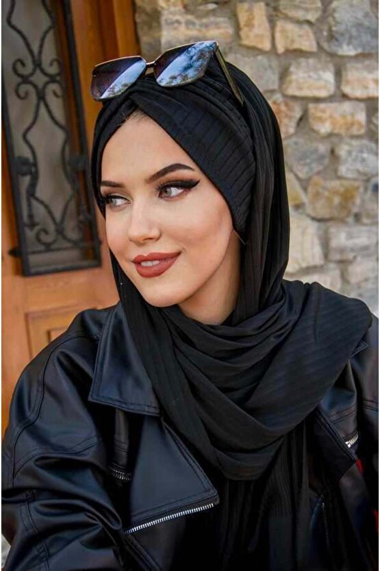 Siyah Çizgili Kelebek Model Büzgülü Bone Şal