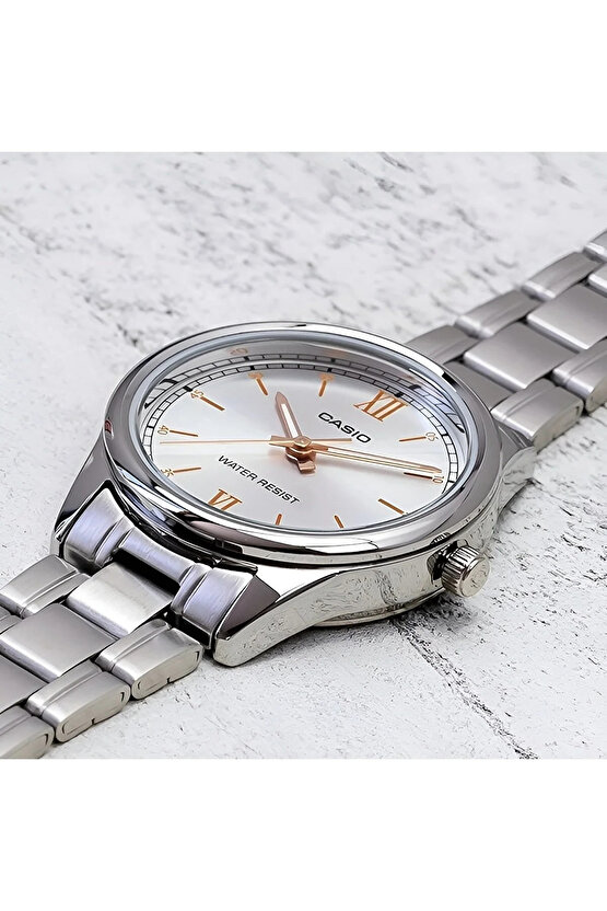 LTP-V005D-7B2UDF Kol Saati