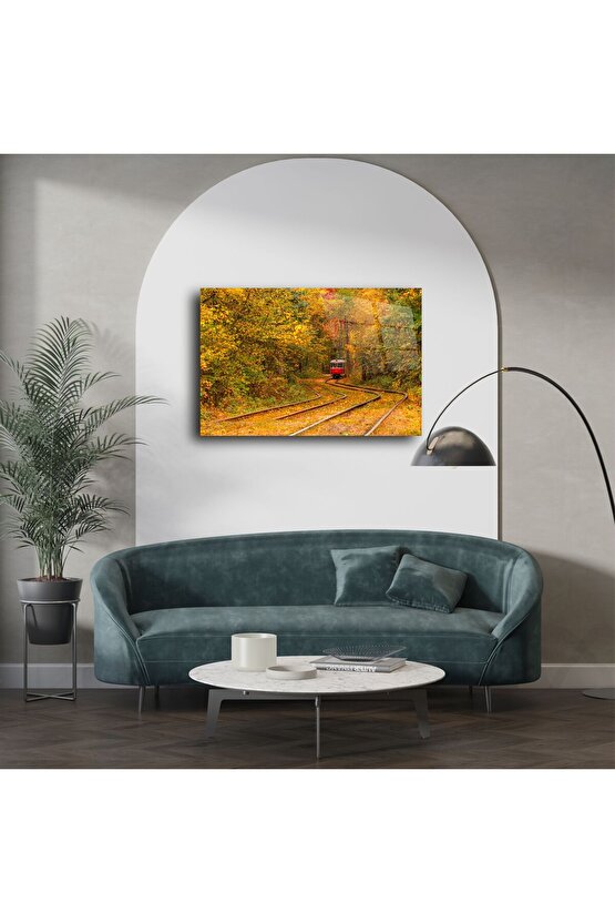 Sonbahar Ormanında Kırmızı Tramvay Cam Tablo