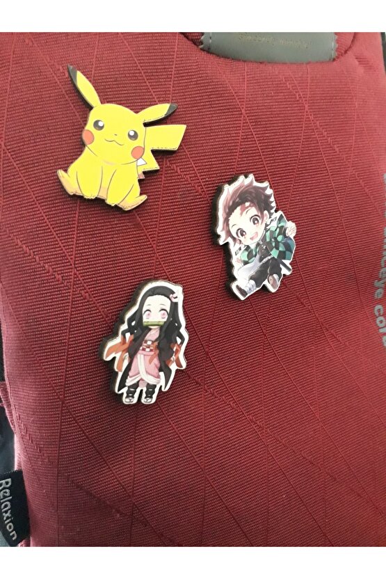Anime Pikachu 3lü Baskılı Ahşap Mini Rozet Seti