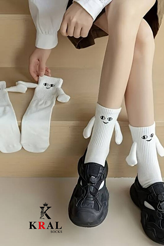 Kadın - Erkek Beyaz Mıknatıslı El Ele Tutuşan Çorap (1 ADET)