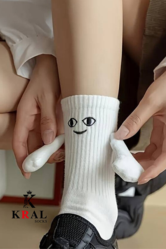 Kadın - Erkek Beyaz Mıknatıslı El Ele Tutuşan Çorap (1 ADET)