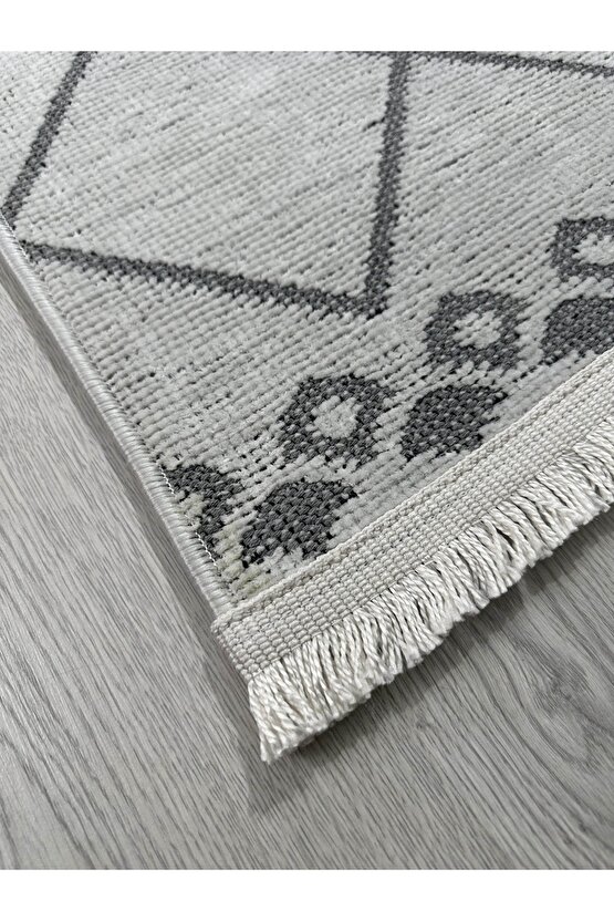 Modern İskandinav Desenli Yıkanabilir Kaymaz Dokuma Taban Şönil Halı Açık Gri