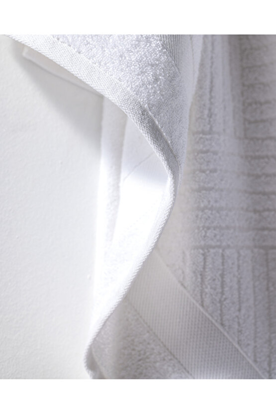 Etienne %100 Pamuk Banyo Havlusu - Beyaz