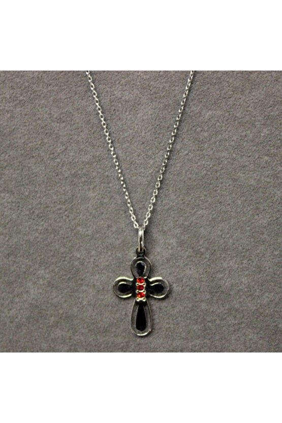 Kırmızı Taşlı Haç Kolye