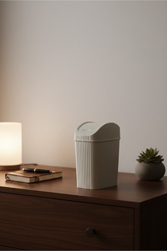 Tezgah Üstü Pratik Mini Çöp Kovası 2,7 LT.